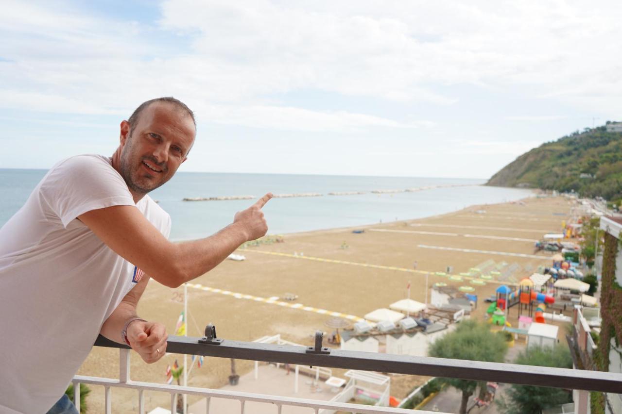 Giovanna Regina Hotel Gabicce Mare Exterior foto